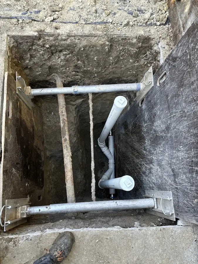Experienced plumber completing Gas Line Repair work in River Vale